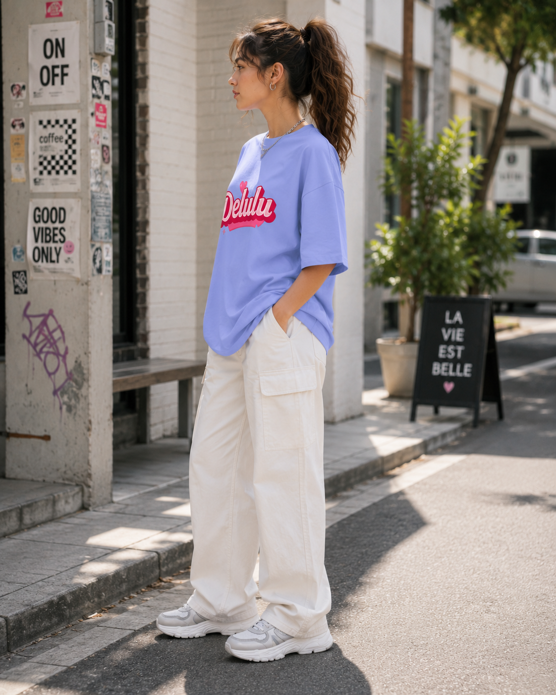 Delulu Script Tee — Cute Pink Heart Graphic Oversized T‑Shirt