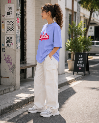 Delulu Script Tee — Cute Pink Heart Graphic Oversized T‑Shirt